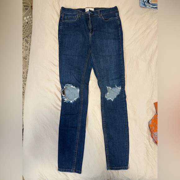 Free People Jeans - Picture 1 of 3